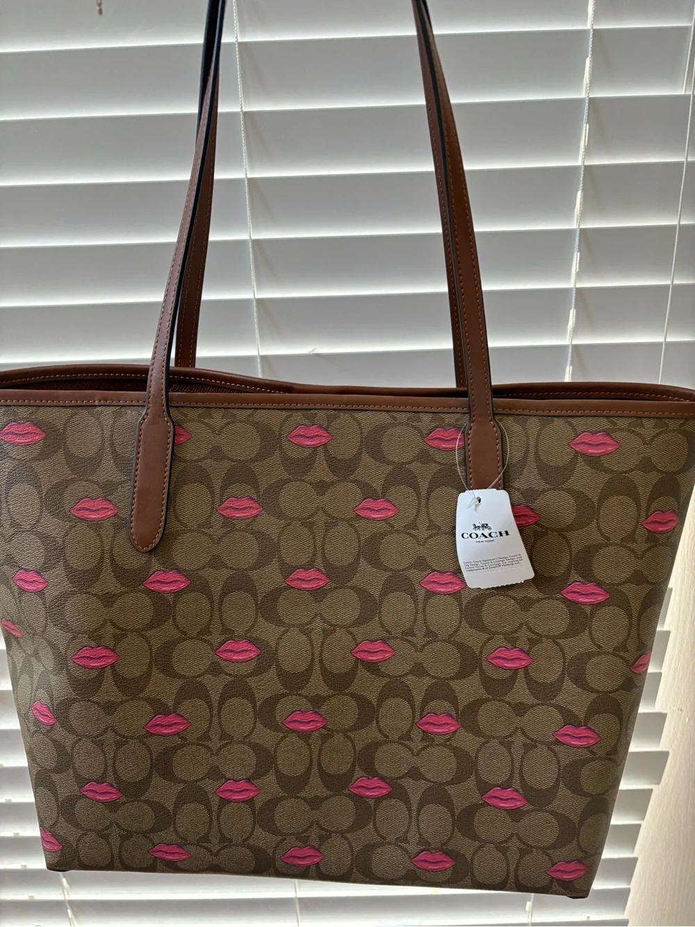 Coach city 33 Brown Signature Tote with Pink Lip Print Accents